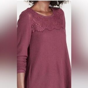 Lucky Brand~Lightweight~Crochet Lace Collar & Boat Neckline~Thermal Top~Size XS